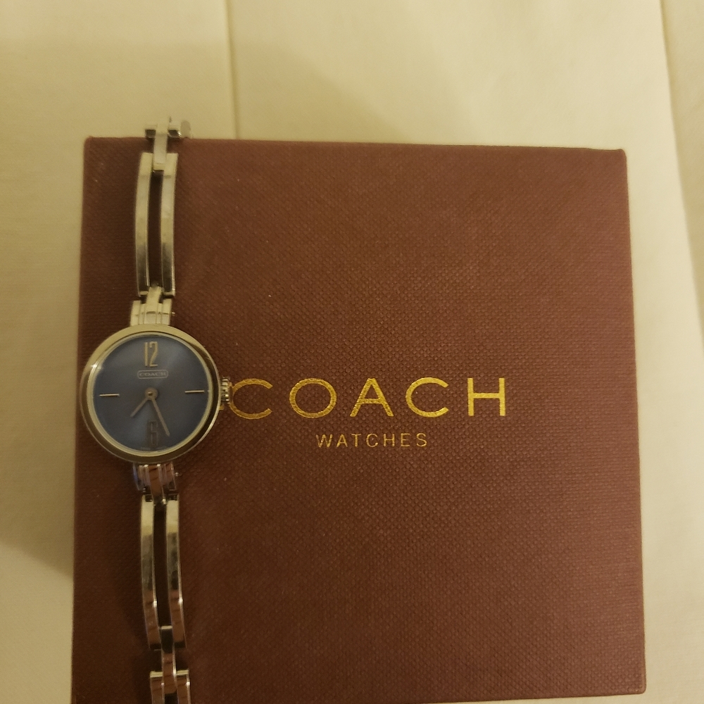 Coach Watch - Picture 2 of 4